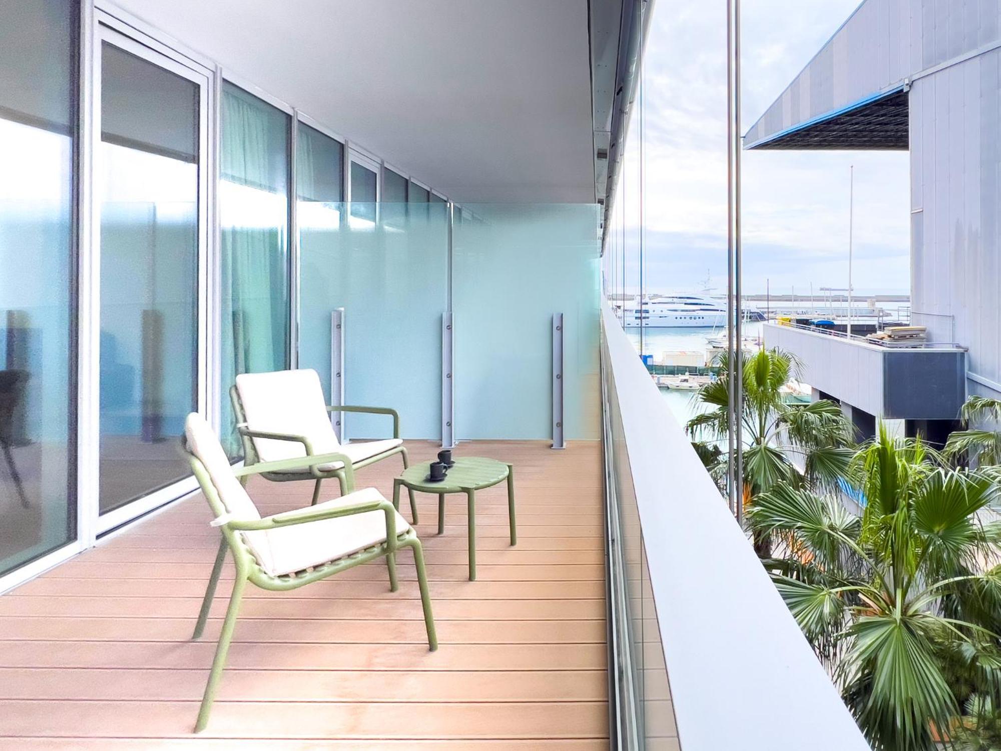 Waterfront 2 *
